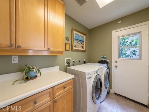 10925 Kimball Place, Tustin, CA