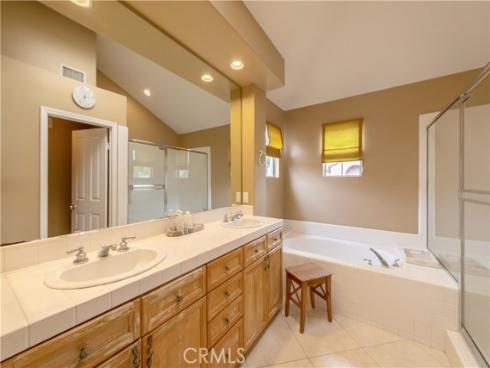 10925 Kimball Place, Tustin, CA