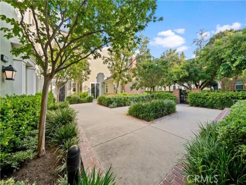 15212 Cambridge Street, Tustin, CA