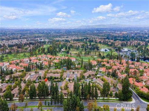 189  Gallery   Way, Tustin, CA