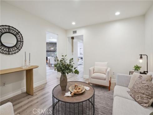 13811 Palace Way, Tustin, CA