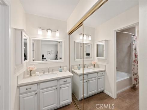 16893 Stoneglass 91 , Tustin, CA