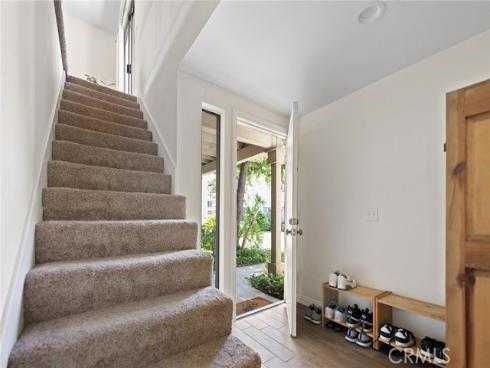 16893 Stoneglass 91 , Tustin, CA