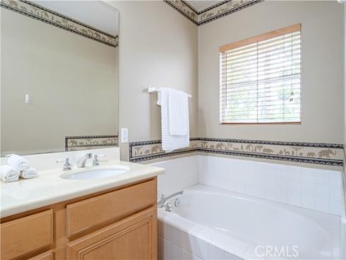 12671 Nicklaus Lane, Tustin, CA