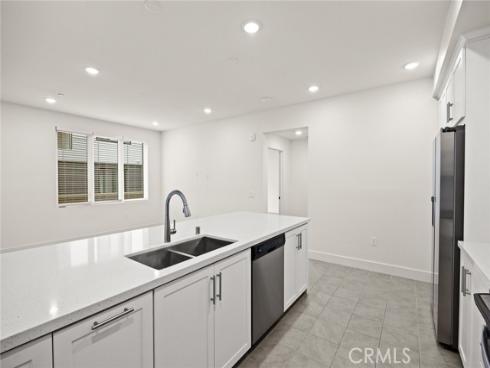 16321 Dawn 108 Way, Tustin, CA