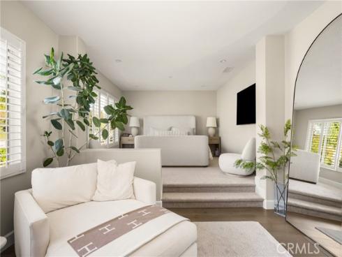 10935 Osterman Avenue, Tustin, CA