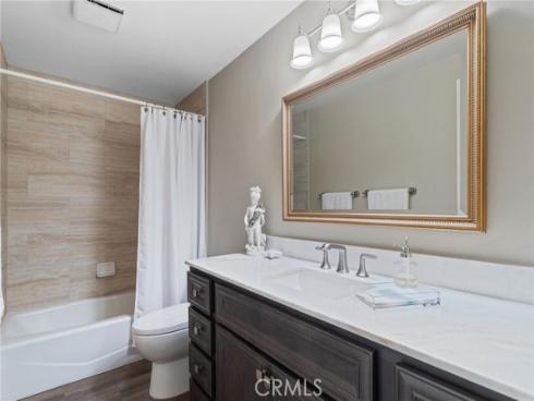 17642 Medford Avenue, Tustin, CA