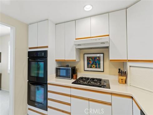 17642 Medford Avenue, Tustin, CA