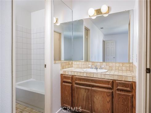 1102 San Juan B Street, Tustin, CA