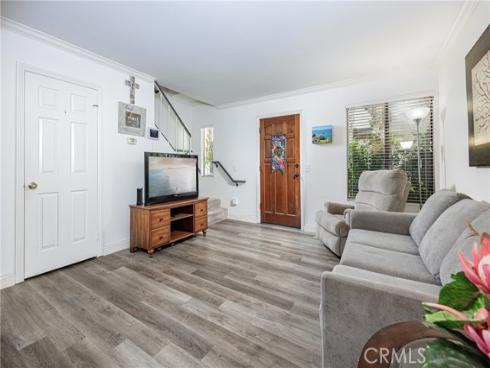 1102 San Juan B Street, Tustin, CA