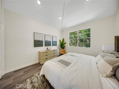 13385  Savanna  , Tustin, CA