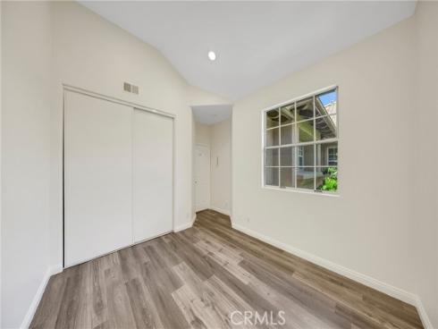 13385  Savanna  , Tustin, CA