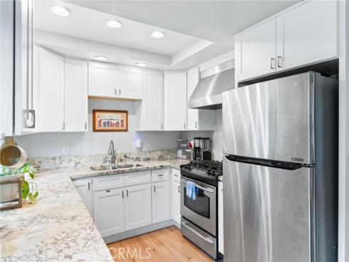 1121 E 1st Street, Tustin, CA