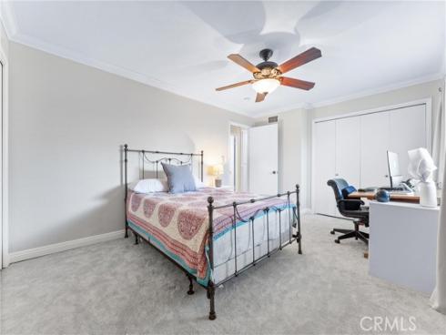 1121 E 1st Street, Tustin, CA