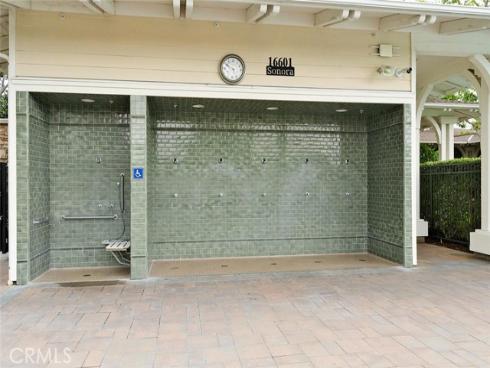 15561 Jasmine Place, Tustin, CA