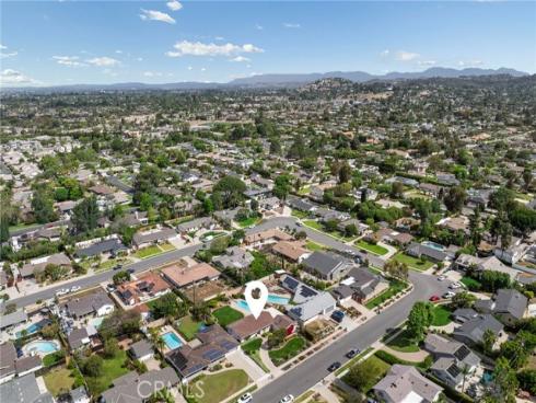 12351 Woodlawn Avenue, Tustin, CA