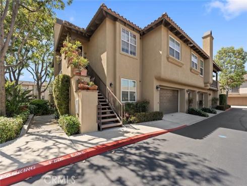 13410  Savanna  , Tustin, CA