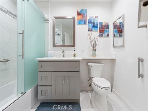 13410  Savanna  , Tustin, CA