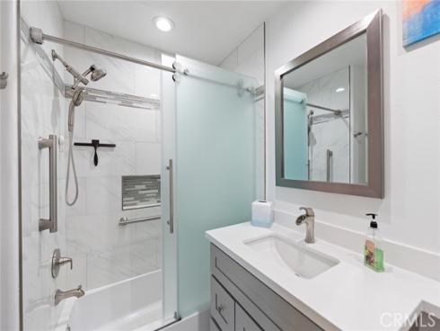 13410  Savanna  , Tustin, CA