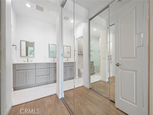 13410  Savanna  , Tustin, CA