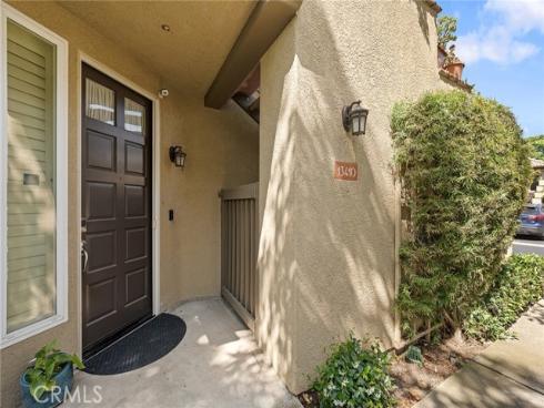 13410  Savanna  , Tustin, CA