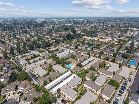 1881 Mitchell 34 Avenue, Tustin, CA