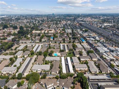 1881 Mitchell 34 Avenue, Tustin, CA