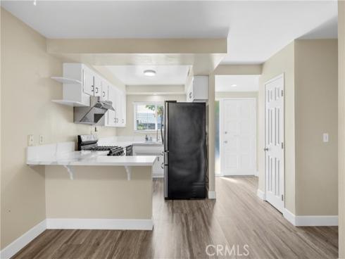 1881 Mitchell 34 Avenue, Tustin, CA