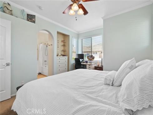 2348 Sunningdale Drive, Tustin, CA