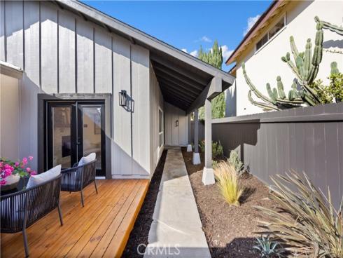 1931 Roanoke Avenue, Tustin, CA