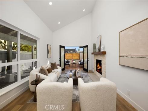 1931 Roanoke Avenue, Tustin, CA