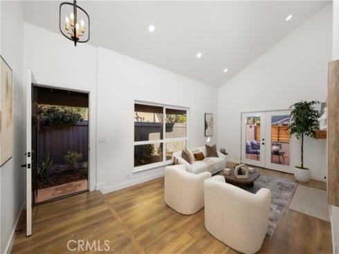 1931 Roanoke Avenue, Tustin, CA