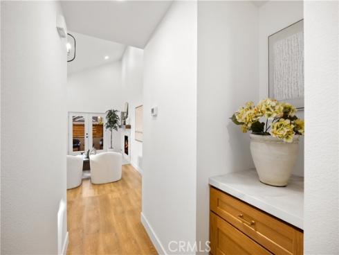 1931 Roanoke Avenue, Tustin, CA