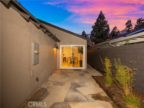 1931 Roanoke Avenue, Tustin, CA