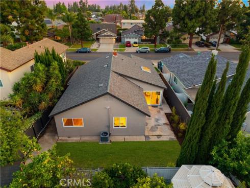 1931 Roanoke Avenue, Tustin, CA