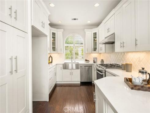 10108 Marchant Avenue, Tustin, CA