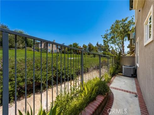 10108 Marchant Avenue, Tustin, CA