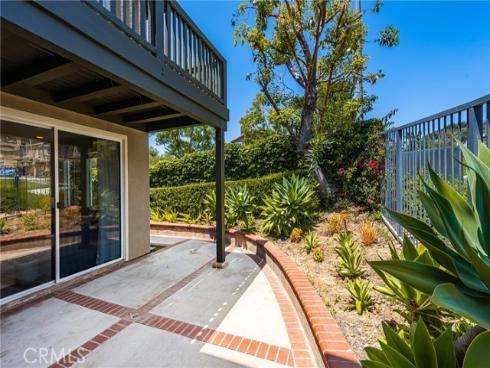 10108 Marchant Avenue, Tustin, CA