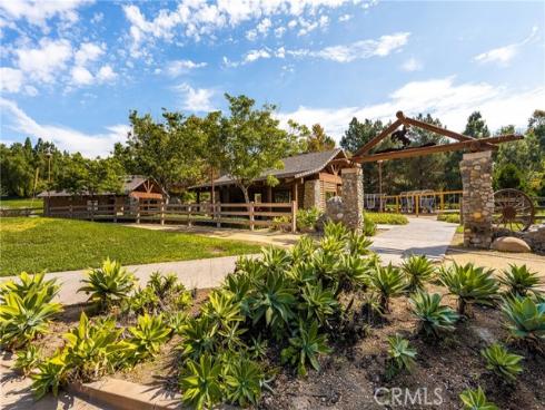 10108 Marchant Avenue, Tustin, CA