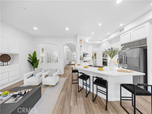 2517 Tequestra , Tustin, CA