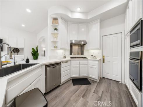 2517 Tequestra , Tustin, CA