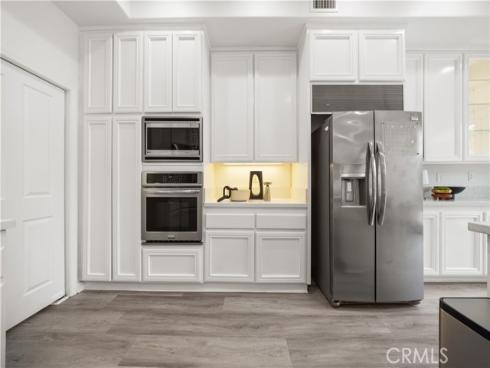 2517 Tequestra , Tustin, CA