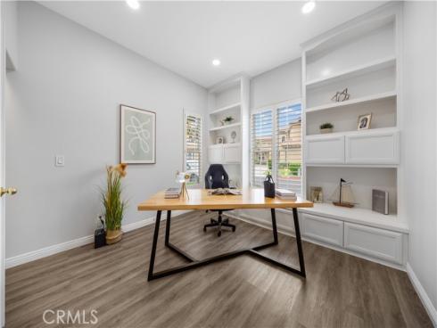 2517 Tequestra , Tustin, CA