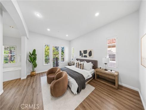 2517 Tequestra , Tustin, CA