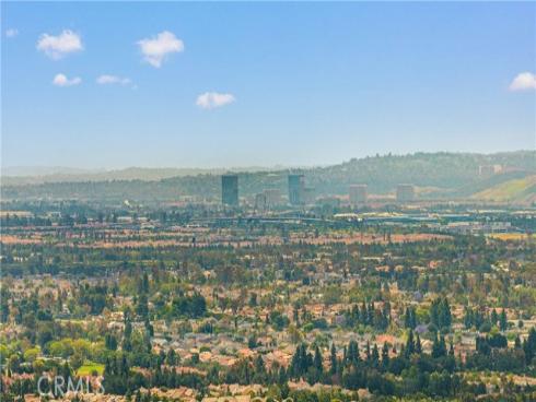 2517 Tequestra , Tustin, CA