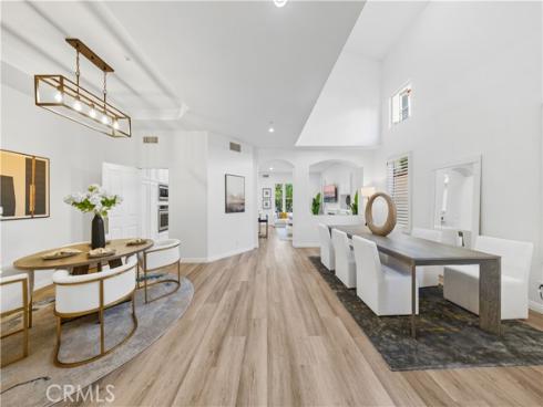 2517 Tequestra , Tustin, CA