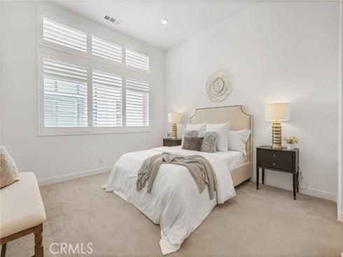 285  Lodestar  , Tustin, CA