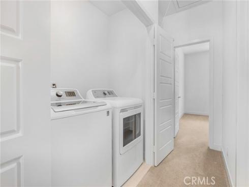 285  Lodestar  , Tustin, CA