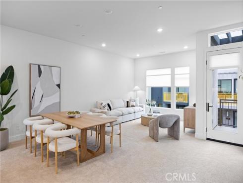 2132 Skylar Place, Tustin, CA