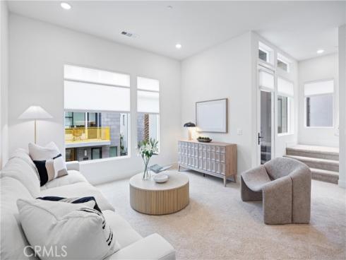 2132 Skylar Place, Tustin, CA